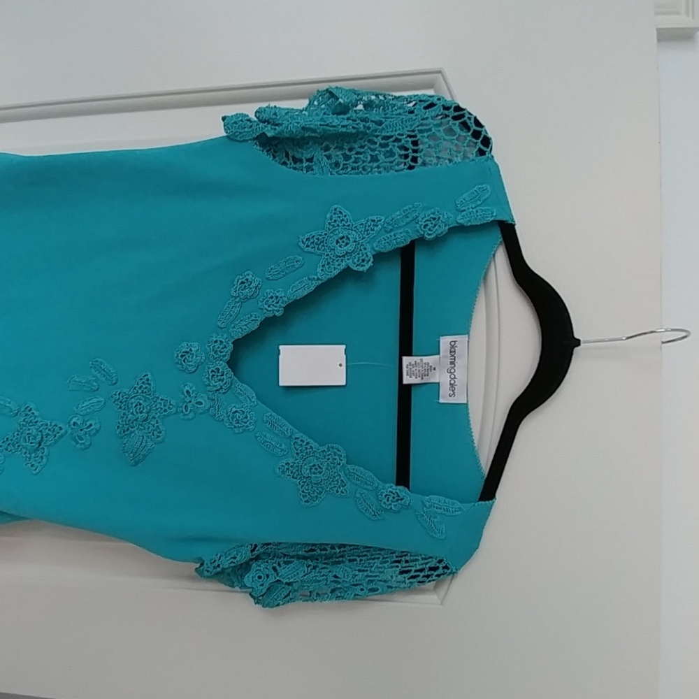 Dress - Picture 3 of 4